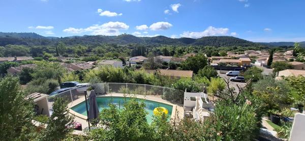 Très jolie maison alliant confort et tranquillité!