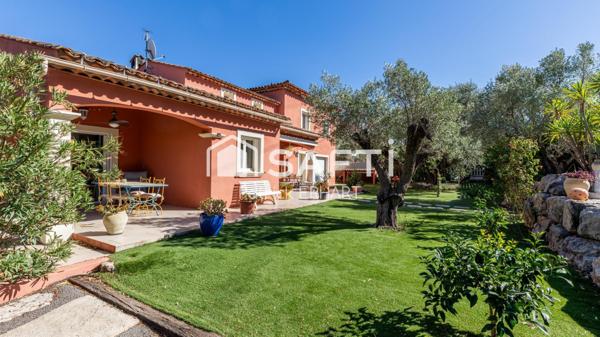 Puget-sur-Argens villa 6 pièces avec piscine