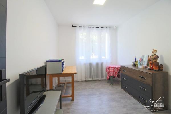 Appartement T3 en rez-de-chaussée à Barberaz (73000) avec balcon et cave