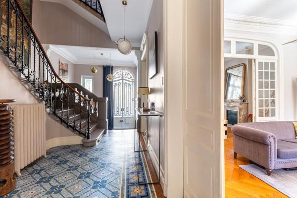 Vente Maison de luxe Bordeaux 9 Pièces 245 m²