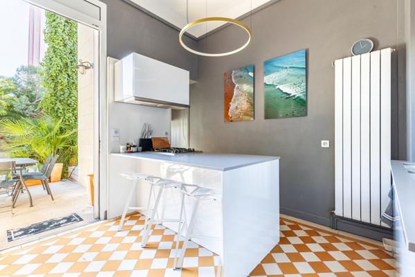 Vente Maison de luxe Bordeaux 9 Pièces 245 m²