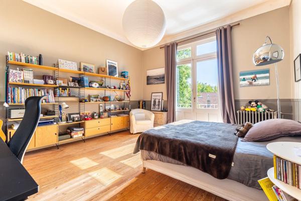 Vente Maison de luxe Bordeaux 9 Pièces 245 m²