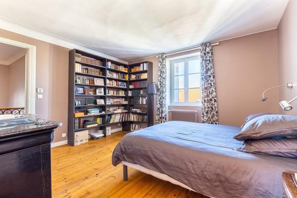 Vente Maison de luxe Bordeaux 9 Pièces 245 m²