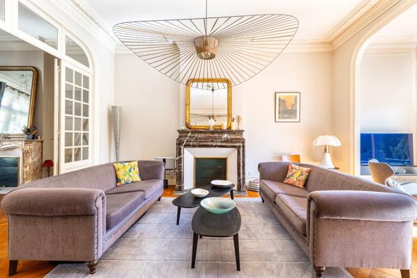 Vente Maison de luxe Bordeaux 9 Pièces 245 m²