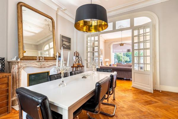 Vente Maison de luxe Bordeaux 9 Pièces 245 m²