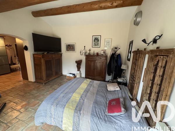 Maison à vendre 7 pièces 210 m² Le Thor