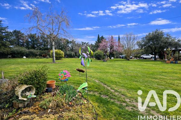 Maison à vendre 7 pièces 210 m² Le Thor