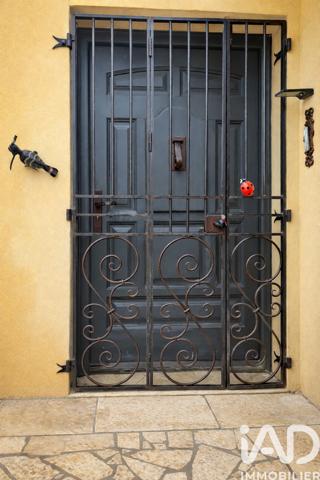 Maison à vendre 7 pièces 210 m² Le Thor