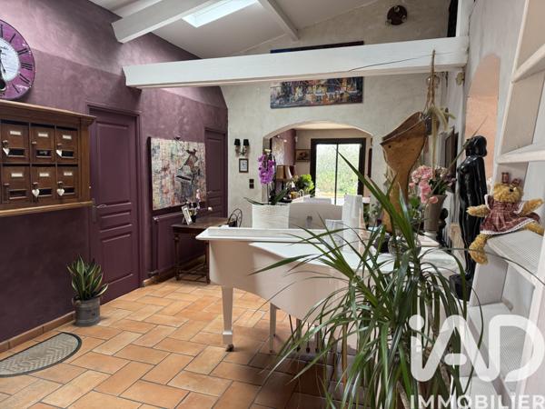 Maison à vendre 7 pièces 210 m² Le Thor