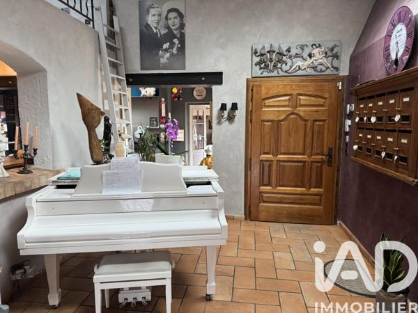 Maison à vendre 7 pièces 210 m² Le Thor