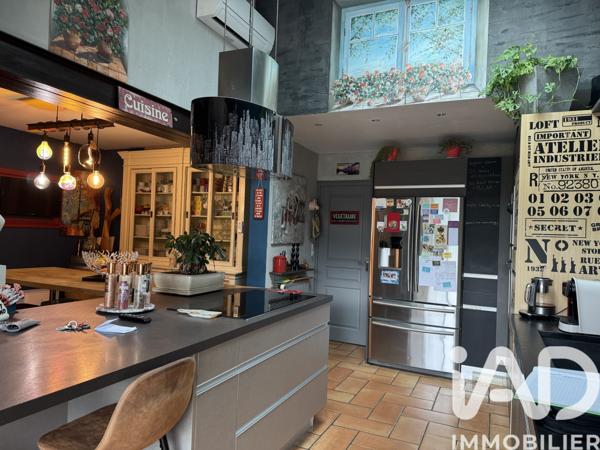 Maison à vendre 7 pièces 210 m² Le Thor