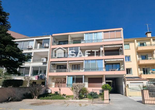Appartement 2 pièces à proximité immédiate du bord de mer et des commerces
