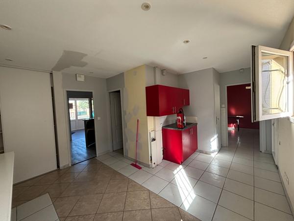 Local professionnel / commercial à vendre ? Carcassonne