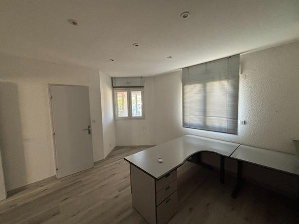 Local professionnel / commercial à vendre ? Carcassonne