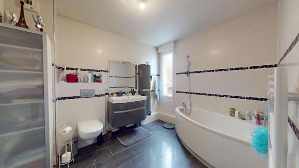 VILLEMOMBLE PETIT RAINCY MAISON FAMILIALE CONTEMPORAINE AVEC JARDIN ET GARAGE XXL 160 m2