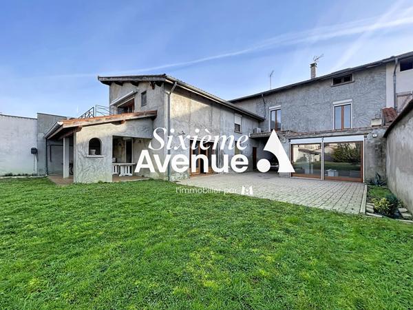Maison 8 pièces 307 m2