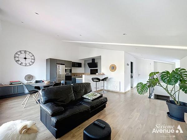 Maison 8 pièces 307 m2