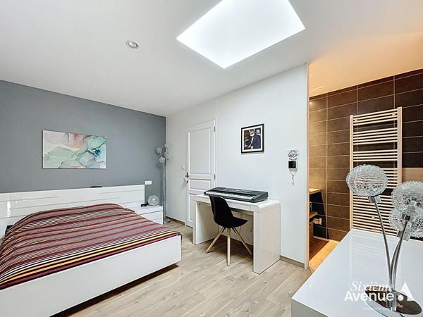 Maison 8 pièces 307 m2