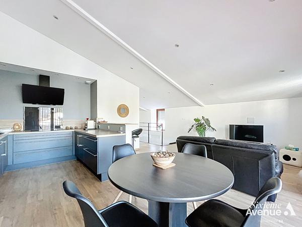 Maison 8 pièces 307 m2