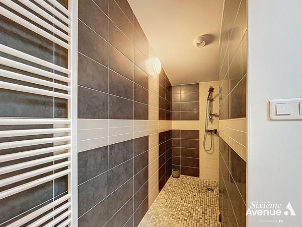 Maison 8 pièces 307 m2