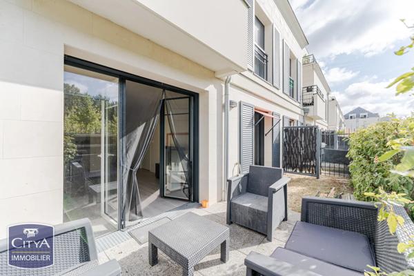 Appartement à vendre 2 pièces 42m² Saint-Cyr-sur-Loire (37540)