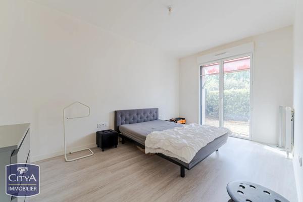 Appartement à vendre 2 pièces 42m² Saint-Cyr-sur-Loire (37540)