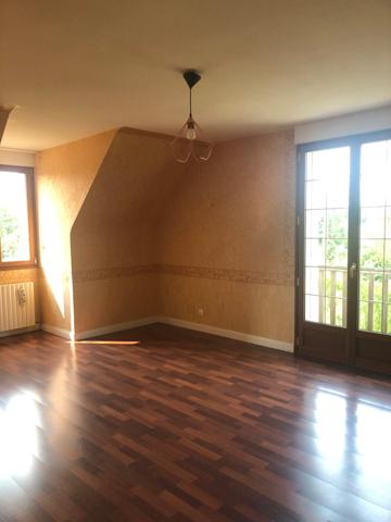 Le Mans Maison de 248m2 5 - 6 chambres avec grand atelier garage, bureau cabinet