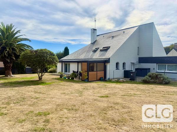 Maison d'architecte aux volumes remarquables - Pleuven