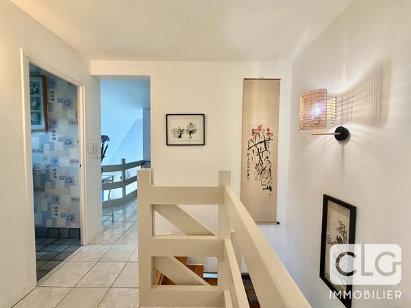 Maison d'architecte aux volumes remarquables - Pleuven