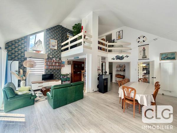 Maison d'architecte aux volumes remarquables - Pleuven