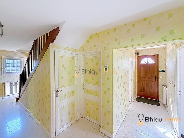 Coup de cœur assuré ! Maison familiale de 161 m² avec véranda chauffée et terrain arboré de 2 800 m²