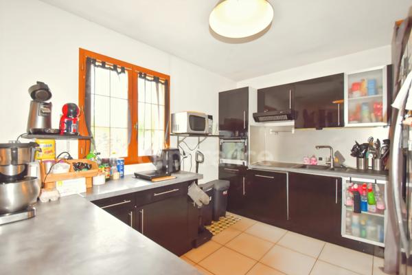 Maison familiale avec 5 chambres, jardin et garage – Boisseaux (proche Angerville)