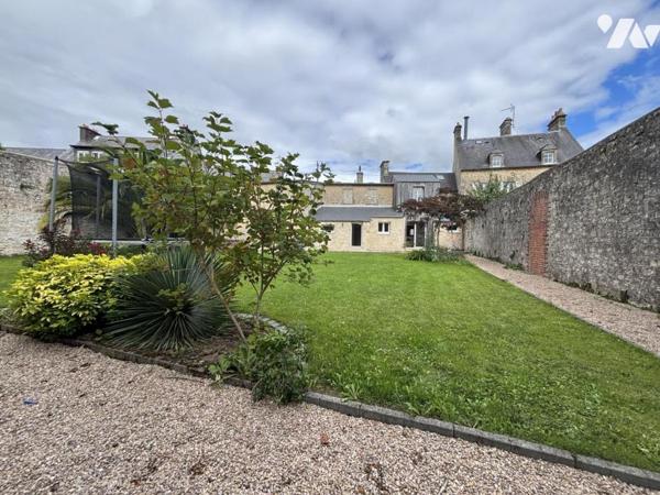 BELLE MAISON VALOGNAISE RENOVÉE
