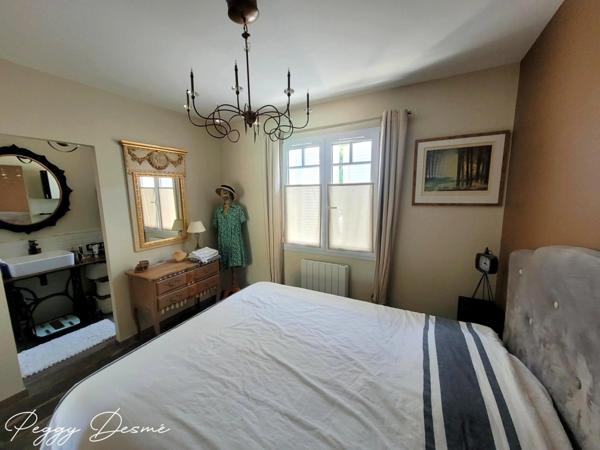 Dpt Charente Maritime (17), à vendre CHATELAILLON PLAGE Villa de 170 m² - Piscine - Terrain de 627,00 m²