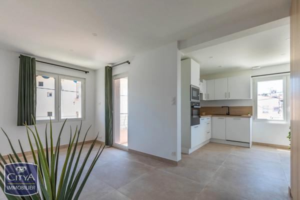 Appartement à vendre 3 pièces 55m² Six-Fours-les-Plages (83140)