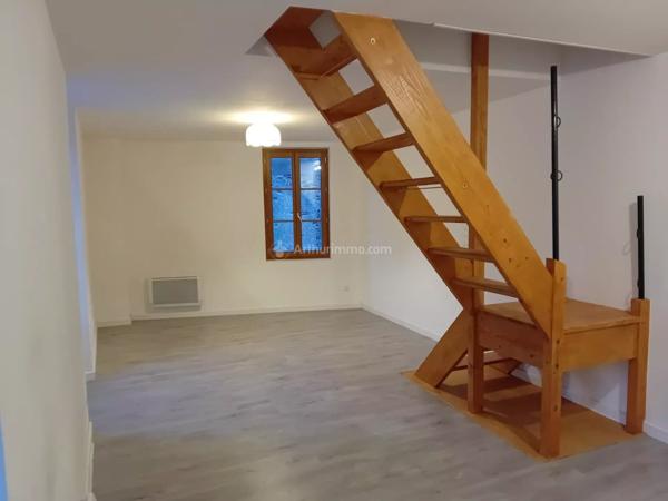 Location Appartement 3 pièces 53 m2 à Monestiés