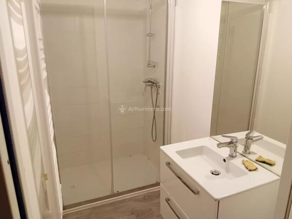 Location Appartement 3 pièces 53 m2 à Monestiés