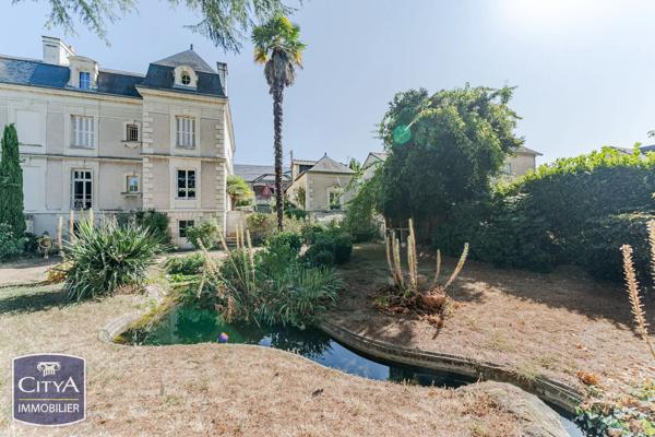 Maison à vendre 8 pièces 220m² Chinon (37500)