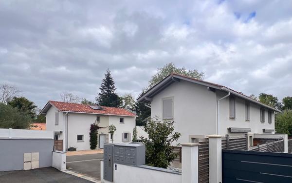 Maison à vendre    4 pièces • 82,68 m2 Anglet