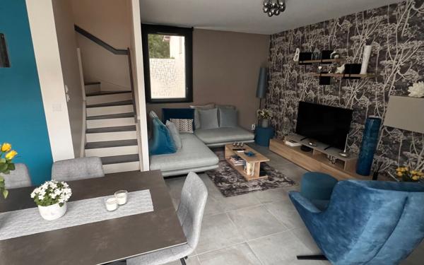 Maison à vendre    4 pièces • 82,68 m2 Anglet