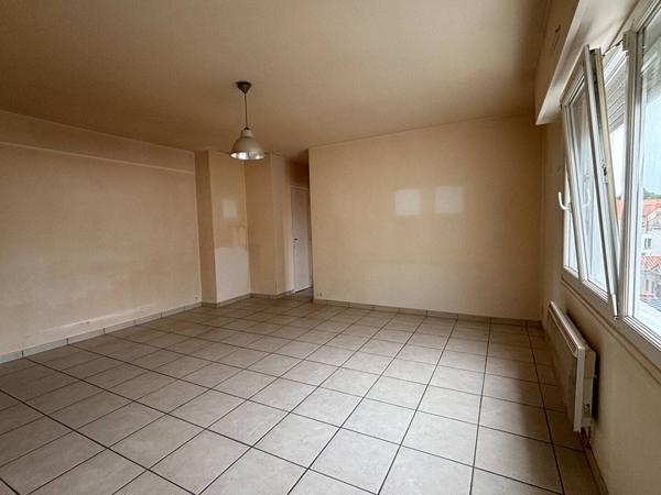 APPARTEMENT à SAINT PALAIS SUR MER