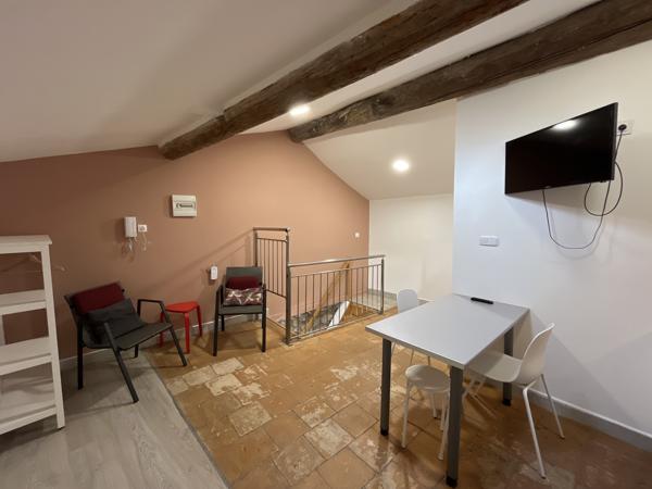 Agde (34300) DEPT 34 - AGDE. IMMEUBLE DE RAPPORT. TROIS APPARTEMENTS, UNE SEULE ADRESSE : UN PLACEMENT IDÉAL AU CŒUR D’AGDE