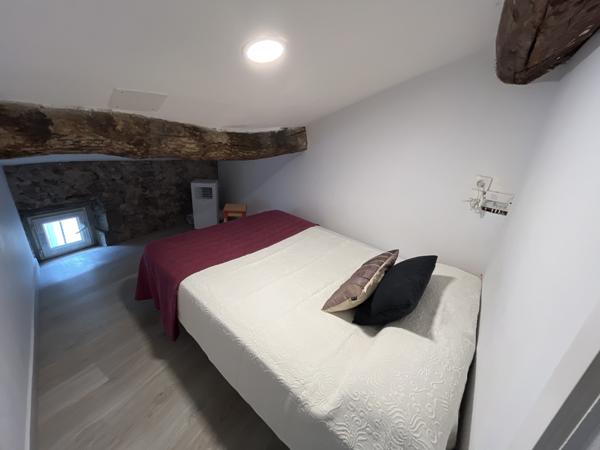 Agde (34300) DEPT 34 - AGDE. IMMEUBLE DE RAPPORT. TROIS APPARTEMENTS, UNE SEULE ADRESSE : UN PLACEMENT IDÉAL AU CŒUR D’AGDE