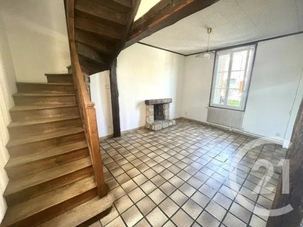 Maison à vendre  6 pièces - 125 m 2   MONTDIDIER  - 80
