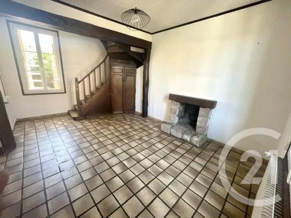Maison à vendre  6 pièces - 125 m 2   MONTDIDIER  - 80