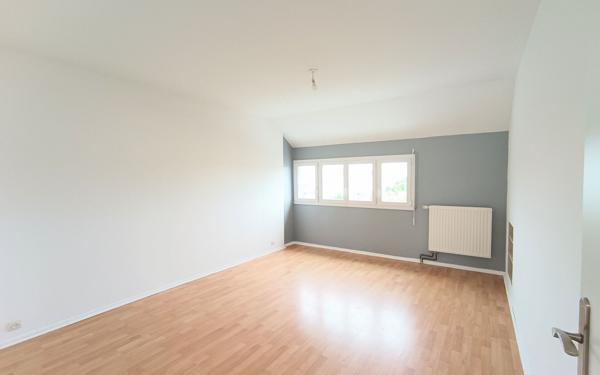 Appartement à louer    5 pièces •  Reims