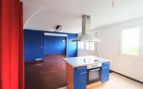 Appartement à louer    5 pièces •  Reims