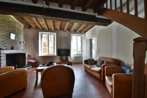 Charmante maison de village entièrement rénovée avec des prestations de qualité