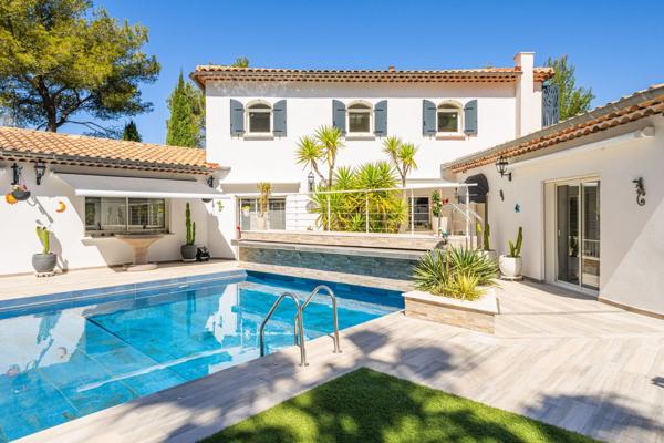 Vente Maison de luxe Gémenos 7 Pièces 401 m²