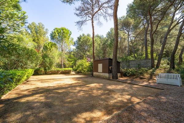 Vente Maison de luxe Gémenos 7 Pièces 401 m²